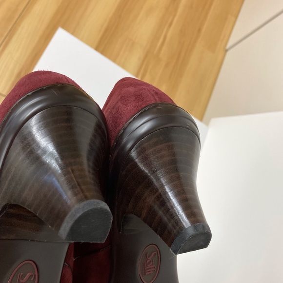 Sofft Suede Mary Jane Shoes Never Worn! Sz 9.5 Wide - Picture 3 of 5